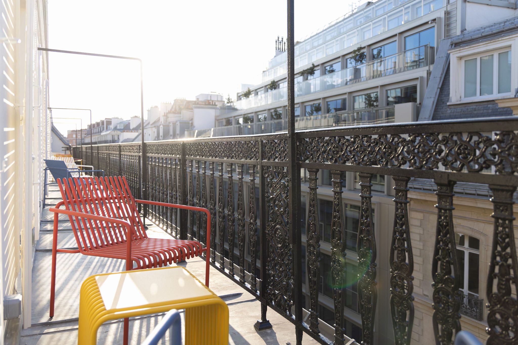 La Source Paris - Spinning balcony